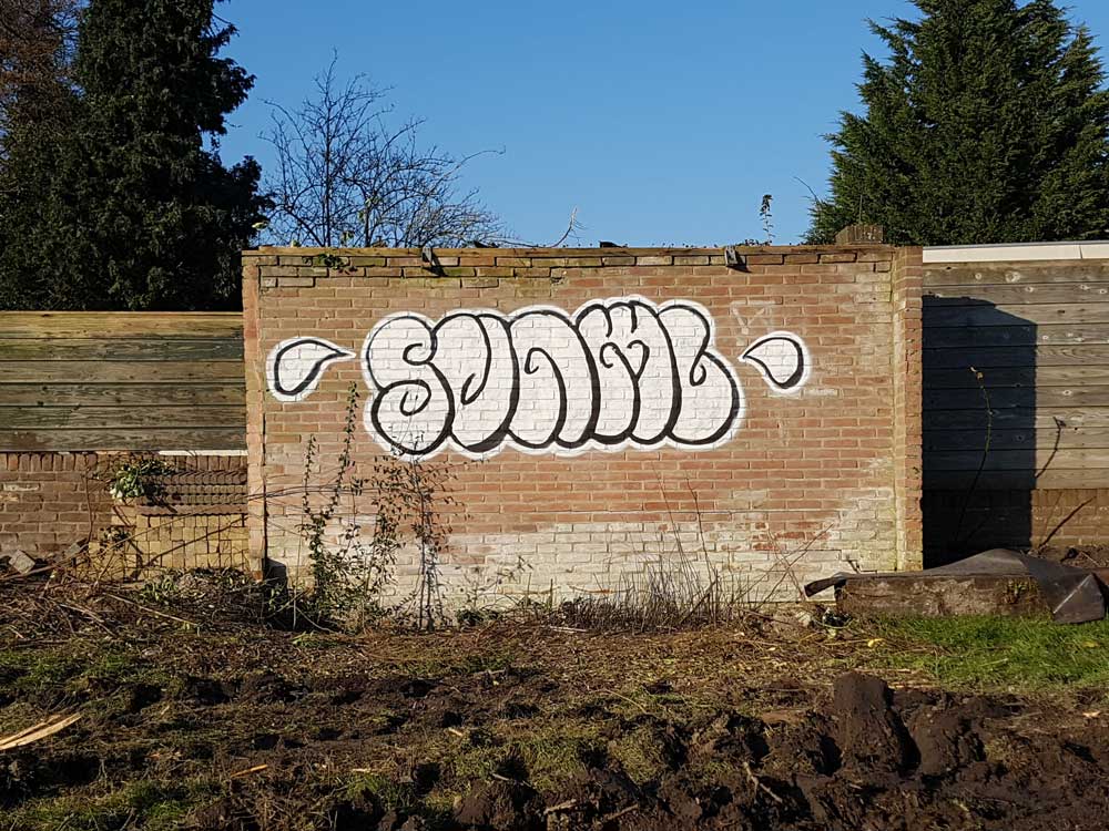 Svenimal graffiti piece bombing @ Gb (svenimal.art) (2018)